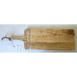 NWT $64 Foreside Home & Garden Carved Charlotte Long Mango Wood Cutting Board